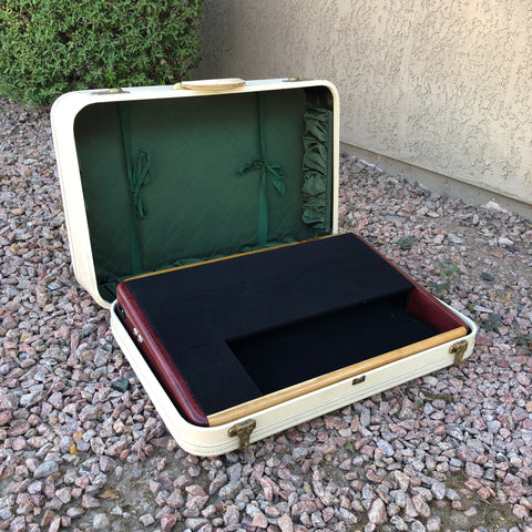 Custom Suitcase Pedalboard